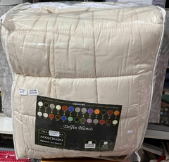 Acolchado Reversible Delfín Blanco – Tamaño Queen | Doble faz, súper abrigado y elegante. COD: 466.