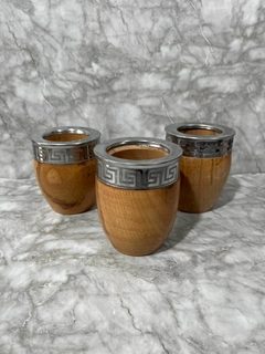 Mate de algarrobo con virola de acero inoxidable – Personalizable. COD: 307.
