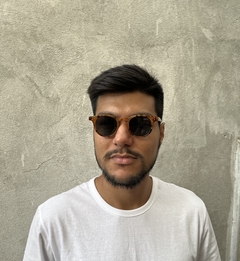 Óculos de sol Bali redondo estampado com lente verde - comprar online