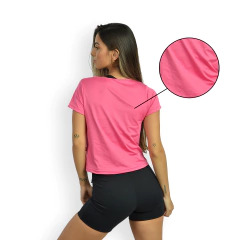 Blusa Cropped Dry Fit Com Microfuros Feminino UV50+ - comprar online