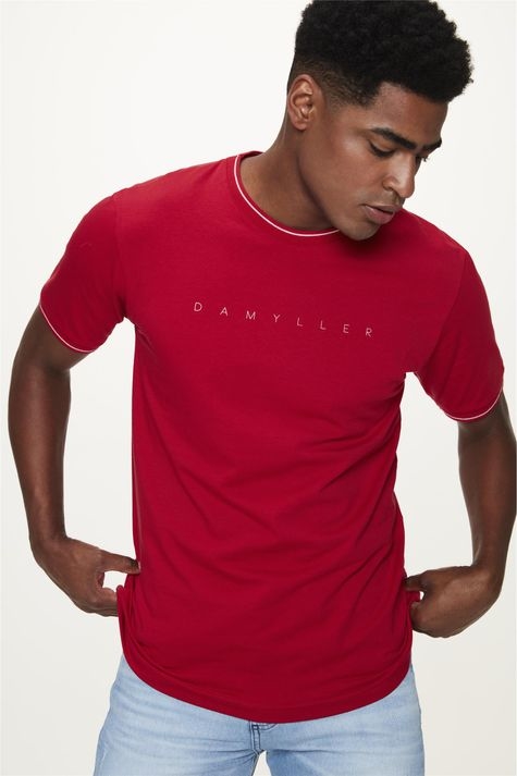 CAMISETA COM ESTAMPA DAMYLLER VERMELHA COM RIBANA MASCULINA
