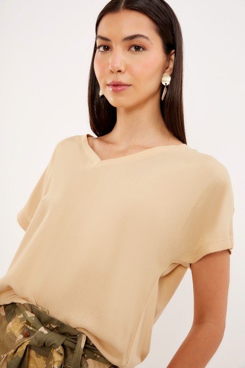 BLUSA MALHA FRENTE TECIDO DECOTE V BEGE FEMININA SACADA