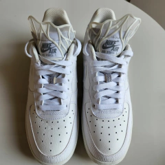 Tênis Feminino Nike Air Foice 1 na internet