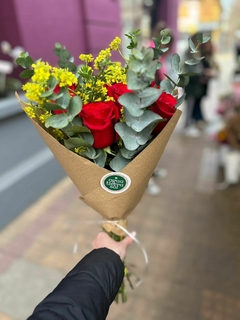Rosas Rojas premium + Amarillo en internet