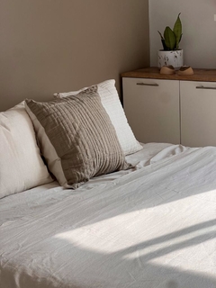 Almohadon Nest