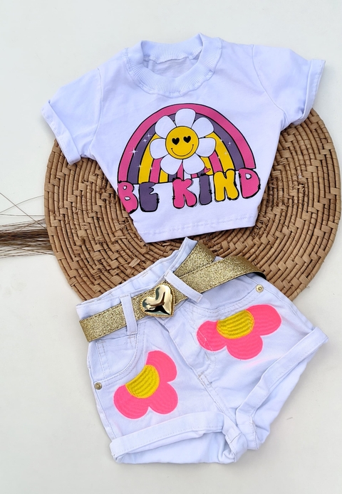 Conjunto infantil shorts e cropped Branco