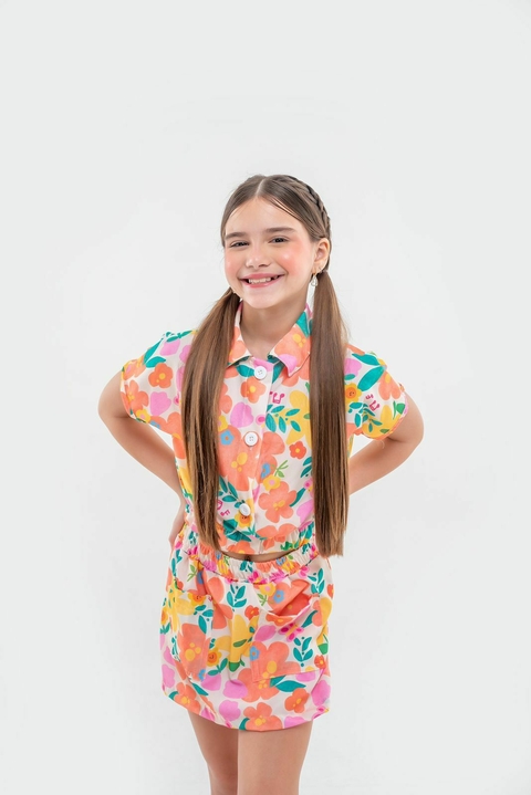 Conjunto infantil de cropped e shorts saia Vera