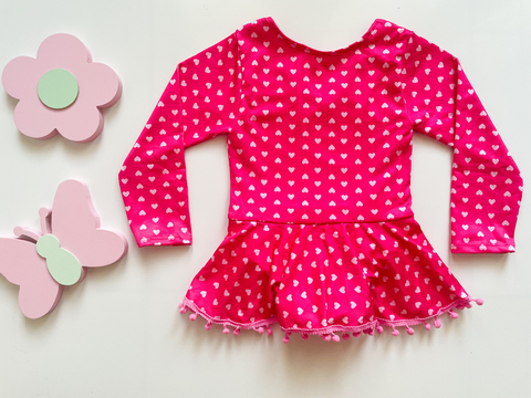 Maiô infantil menina pink coração saia