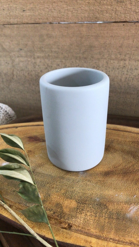 Copo em Cimento Cinza