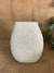 Vaso em Poliresina Areia Branca na internet