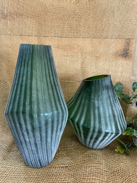 Vaso em Vidro Quartzo Verde