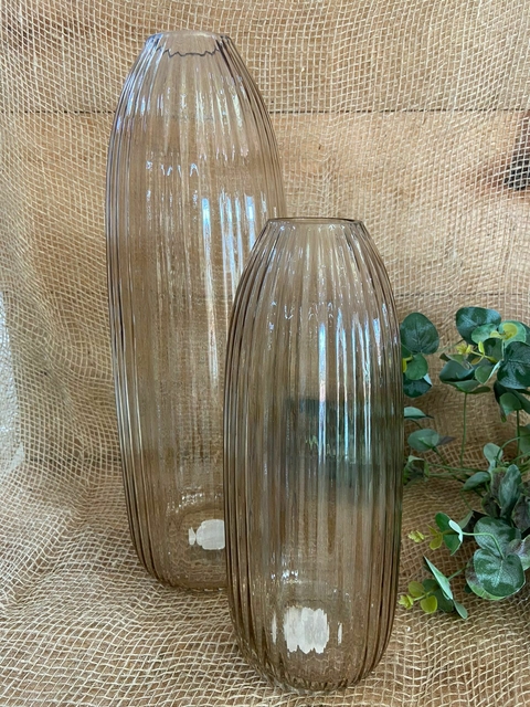 Vaso em Vidro Âmbar