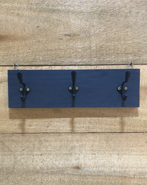 Porta Gancho Ferro e Madeira Preto