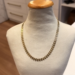 CHOCKER ESCAMA DE PEIXE (OURO) na internet