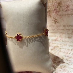 PULSEIRA 3 TREVOS FUSCHIA INSPIRACAO ALTA JOALHERIA (OURO) - Nova Topázio