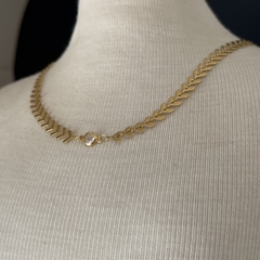 CHOCKER ESCAMA DE PEIXE ZIRCONIA CRISTAL (OURO) na internet