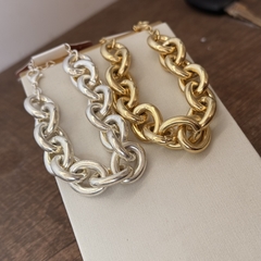 PULSEIRA ELO GROSSO OVAL LISO na internet