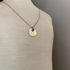 Imagem do COLAR PONTO DE LUZ VERMELHO RUBI 4MM E MEDALHA COM CORAÇÃO