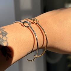BRACELETE NÓ na internet