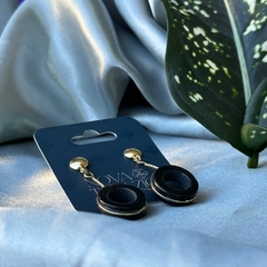 BRINCO ARGOLA (OURO)- ONIX
