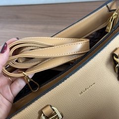 BOLSA HELOÍSA QUADRADA CAQUI - comprar online
