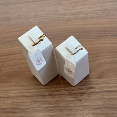 ANEL COM BOLINHA 4MM - Nova Topázio