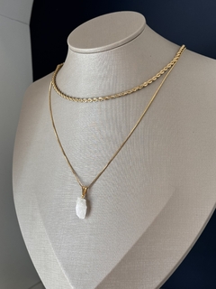 PINGENTE PEDRA BRUTA (OURO)- QUARTZO BRANCO na internet