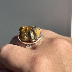 ANEL PEDRA BRUTA (PRATA)- OLHO DE TIGRE na internet
