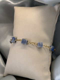 PULSEIRA TOQUINHO (OURO)- QUARTZO AZUL na internet