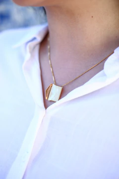 COLAR RELICÁRIO CARTA na internet