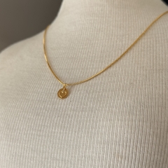 COLAR MEDALHA INICIAL - Nova Topázio