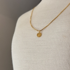 COLAR MEDALHA INICIAL - comprar online