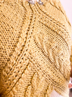 Imagen de PONCHO ROSITA BORDADO