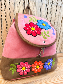 MOCHILA CHICA BORDADA - comprar online