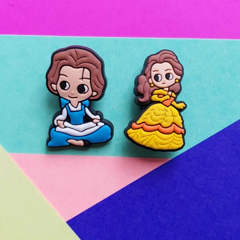 Kit 2 Jibbitz (Enfeite) de Crocs Bela e Fera