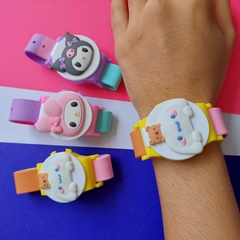 Relógio Infantil Sanrio - Escrita Mágica