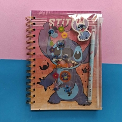 Caderno Stitch com Estojo