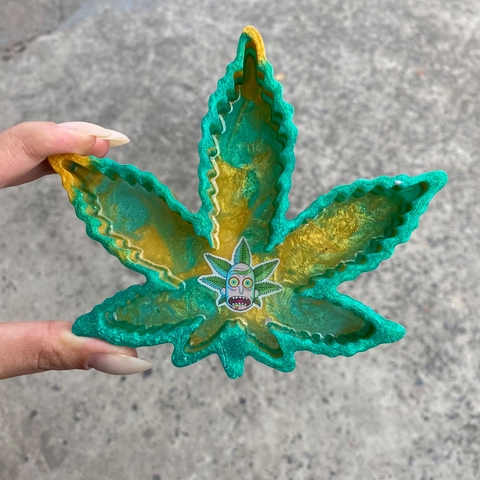 Cinzeiro de resina - erva Rick verde