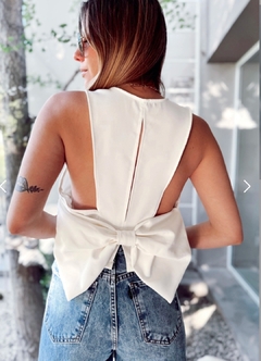 Blusa Moño en internet