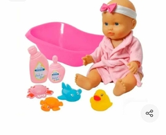 bebe con accesorios