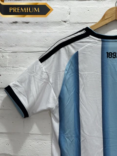 Imagen de CAMISETA TITULAR 2026 - ARGENTINA - (PREMIUM - Importada)