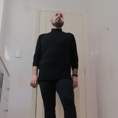 Blusa de Gola Alta Masculina na internet