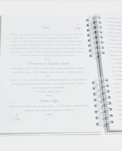 Imagem do Kit Primeira Eucaristia - Caderno Universitário com Caixa