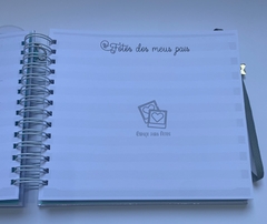 Livro do Bebê - Baleia Menino na internet