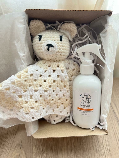 Kit de Amigurumi y aromatizador de ambiente