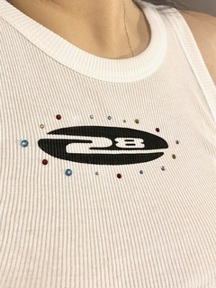 Tank Top “28” en internet