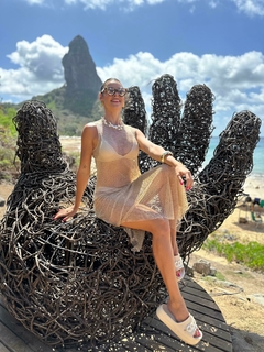 Vestido Mali Dourado na internet