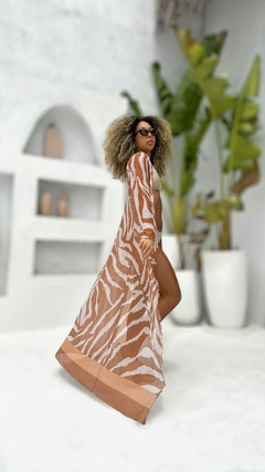 Saída Longa Zebra Nude