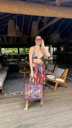 Bolsa Arara Vermelha na internet