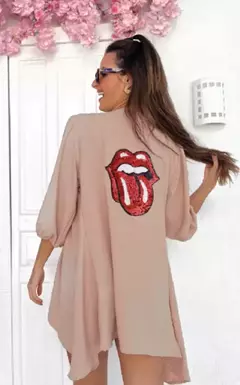 Kimono Noronha Nude na internet